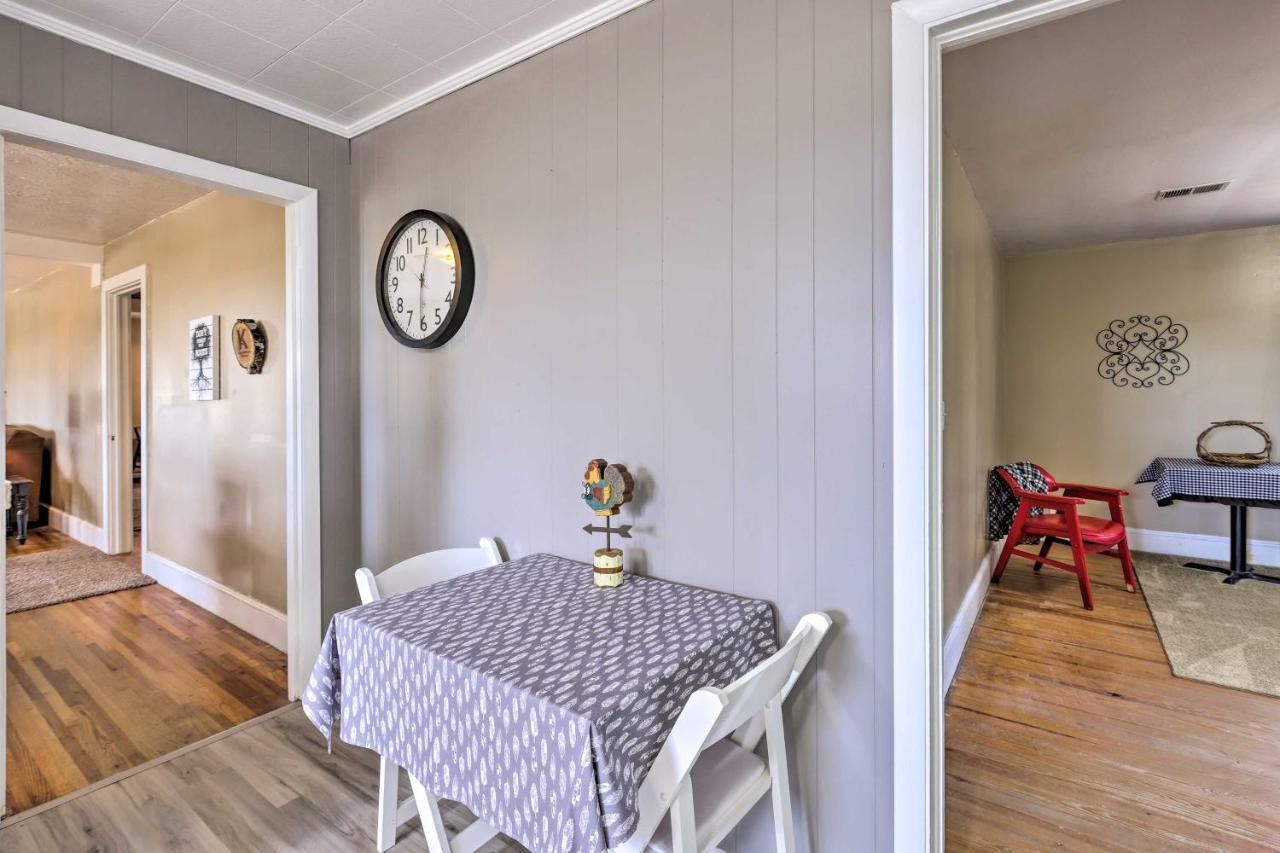 Charming Gadsden Home With Golf Course Views! 外观 照片