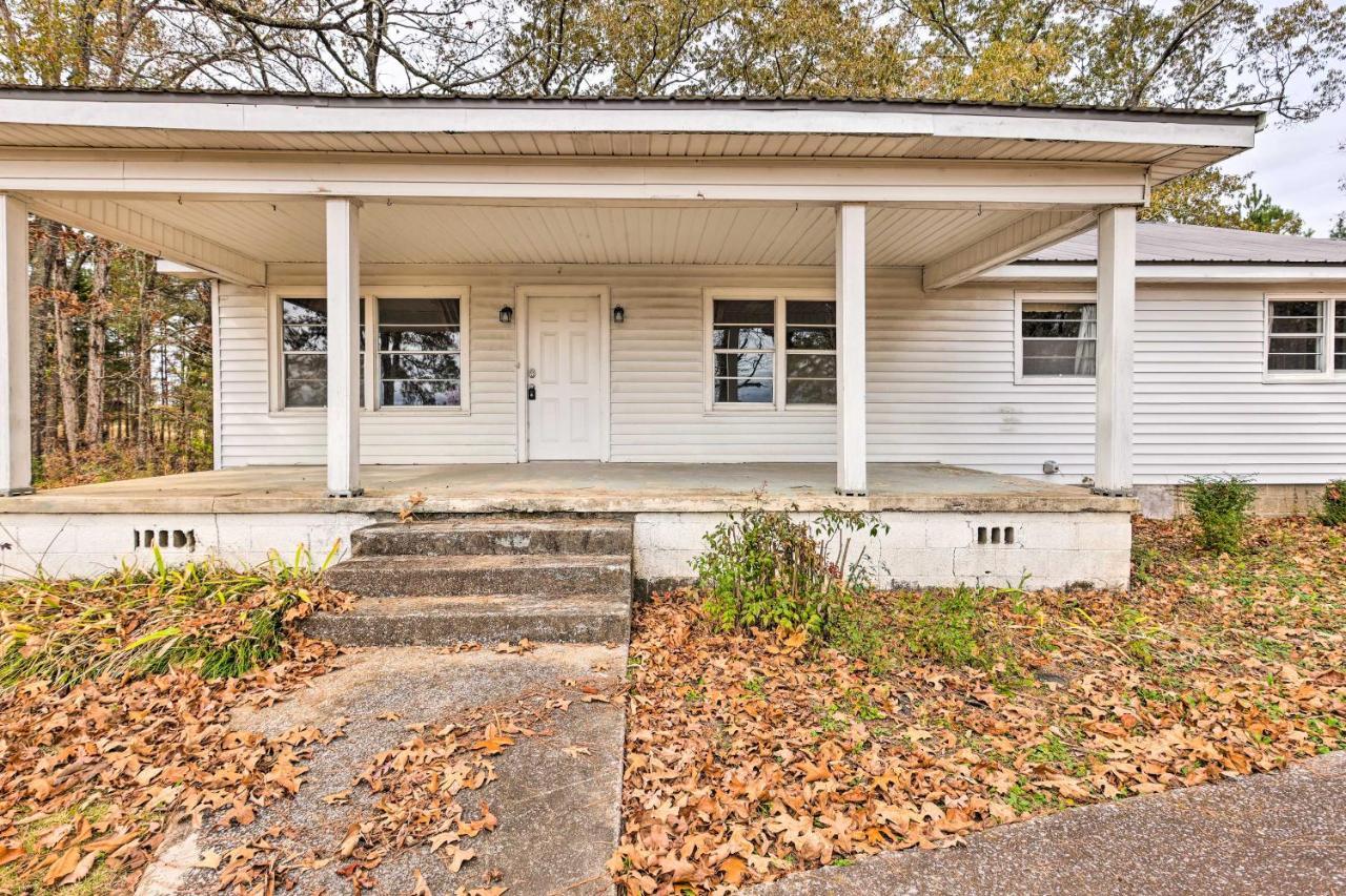 Charming Gadsden Home With Golf Course Views! 外观 照片