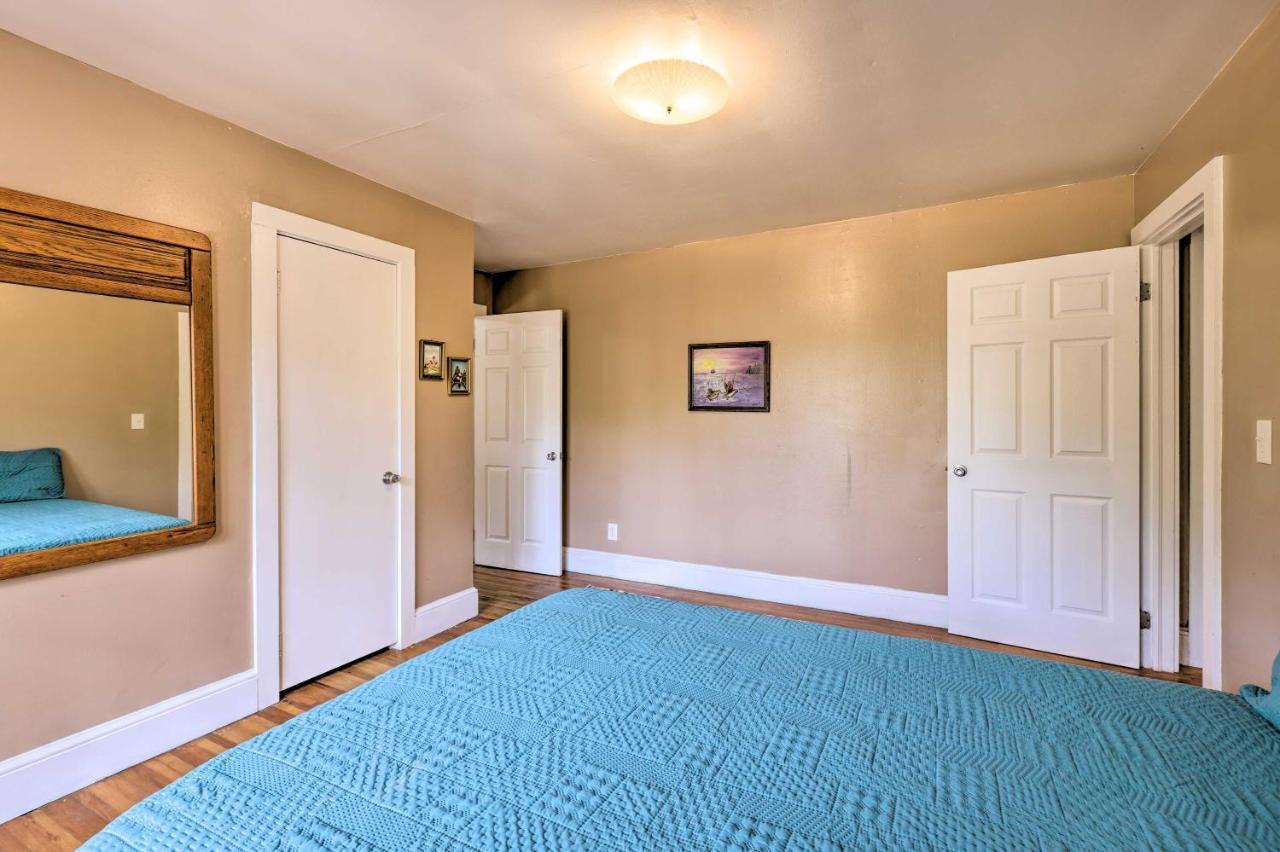 Charming Gadsden Home With Golf Course Views! 外观 照片