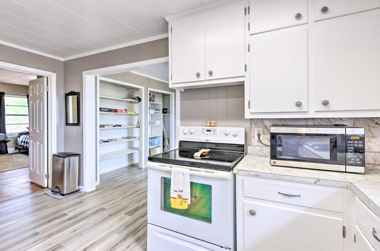 Charming Gadsden Home With Golf Course Views! 外观 照片